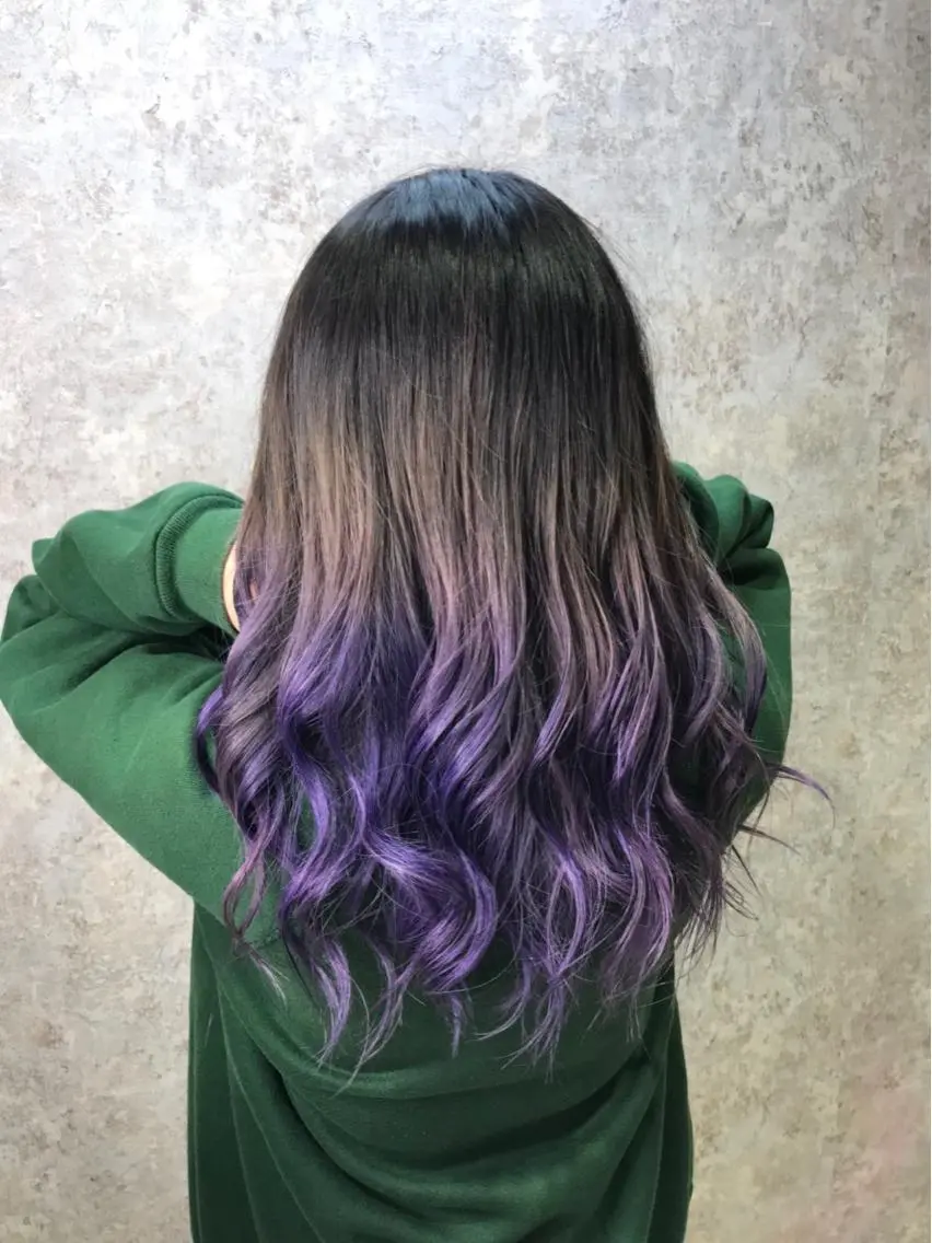 セミロング カラー パープルカラー 🫟Blanco🫟 Color&Careのヘアスタイル