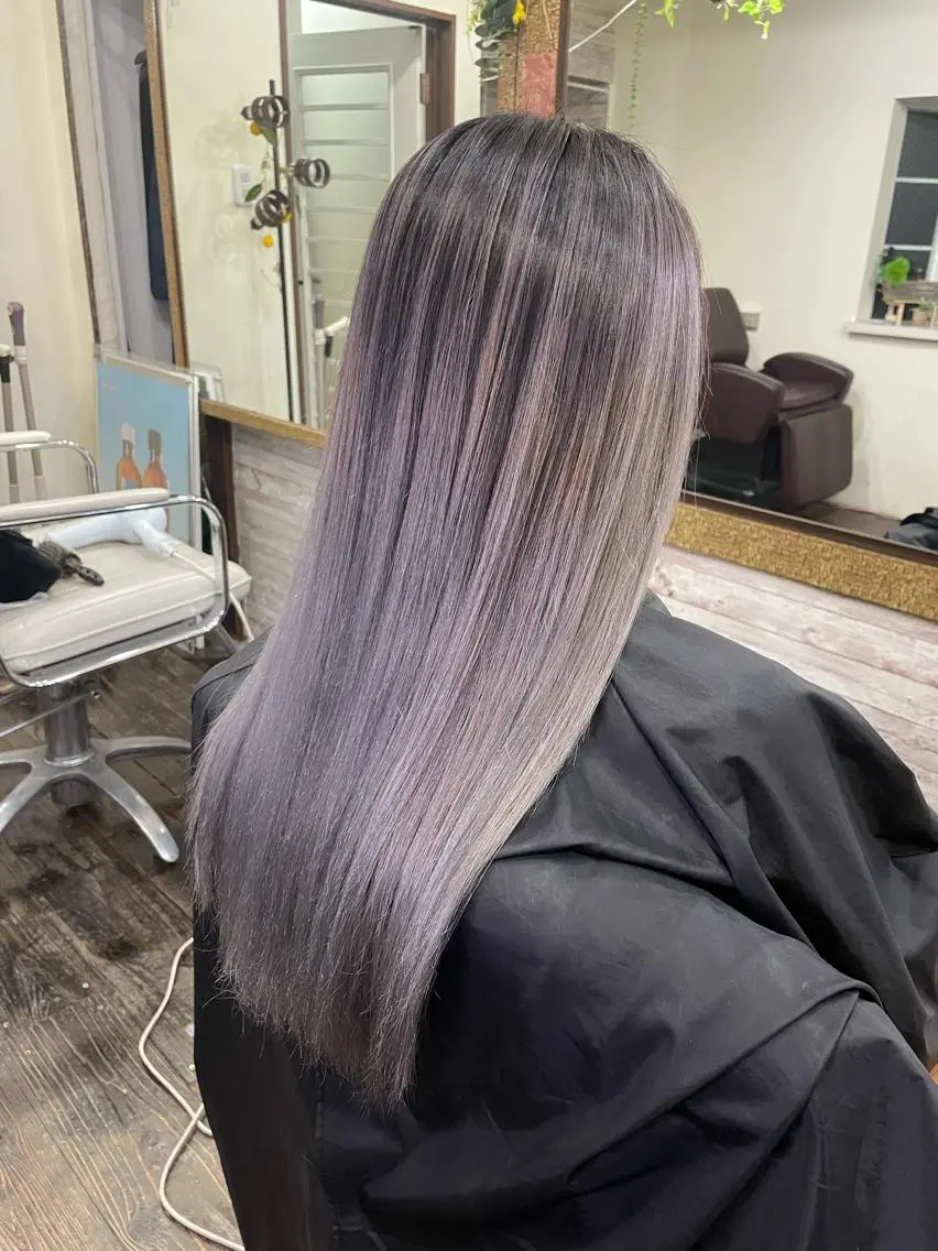 ロング カラー ヘアカラー 渡辺 健太のヘアスタイル