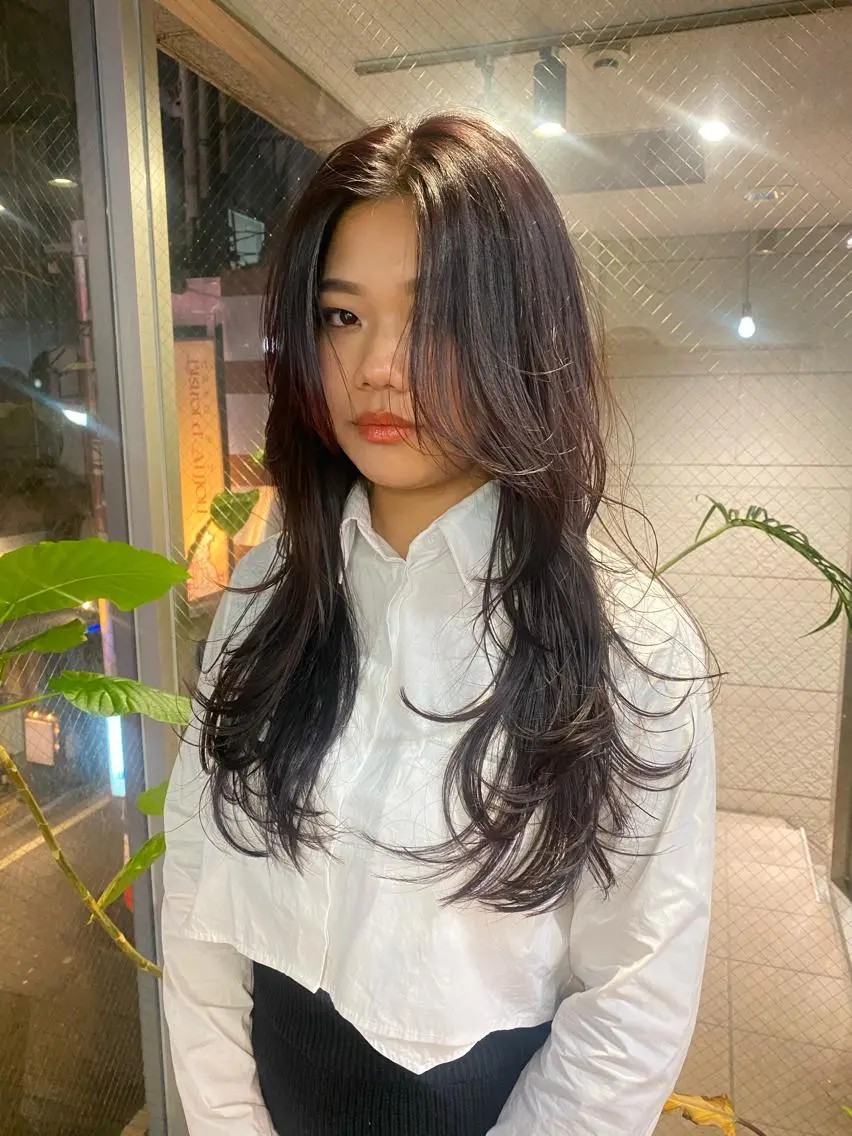 セミロング カラー ヘアアレンジ レイヤーカット ウルフカット モデル募集中!ミカのヘアスタイル