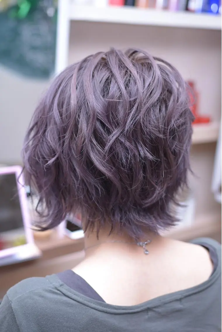ショート アッシュ レディース専用🌷咲 の垢抜けブリーチ部屋のヘアスタイル