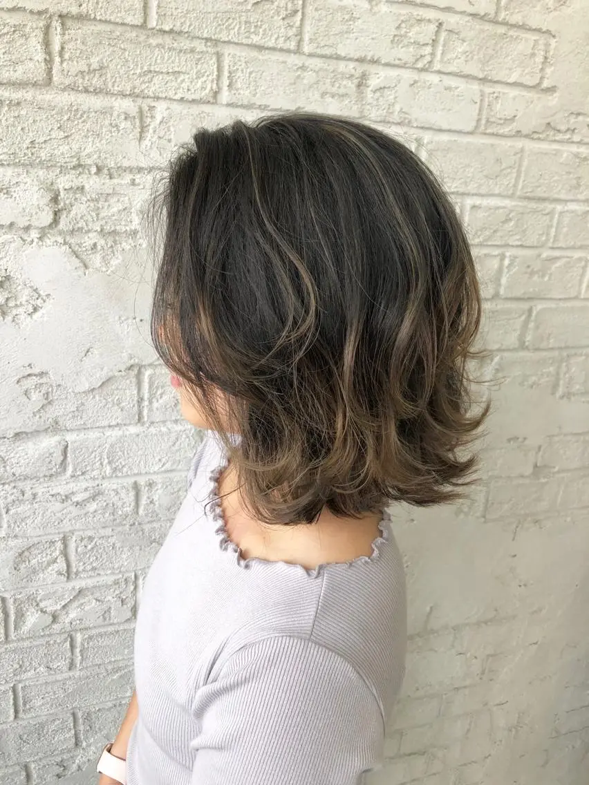 ミディアム 美髪・髪質改善🌟 山口博史のヘアスタイル