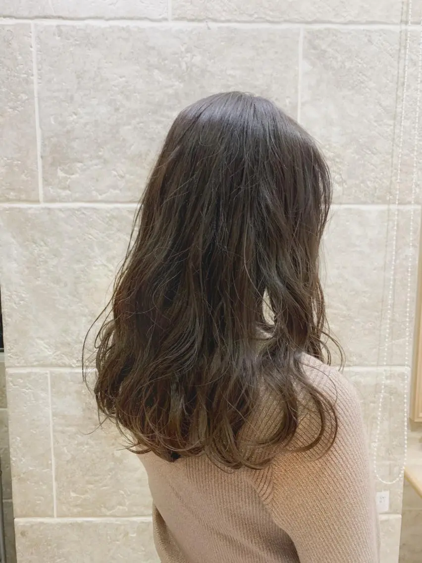ロング カラー カット ヘアカラー トリートメント 《Zina札幌大通》 Hinano🐻のヘアスタイル