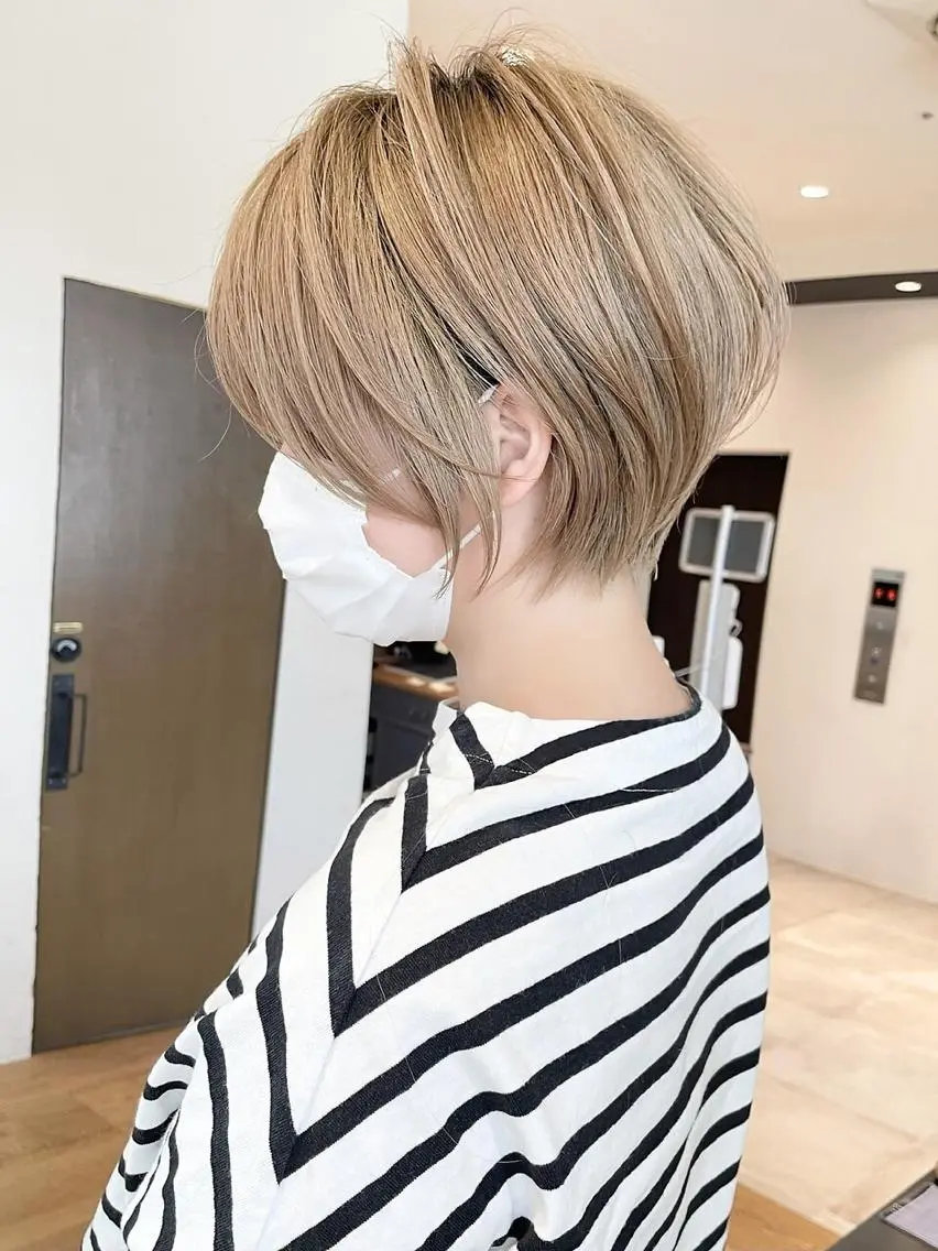 ショート カット 襟足でお悩みの方✂︎ くびれ職人ハシモトのヘアスタイル