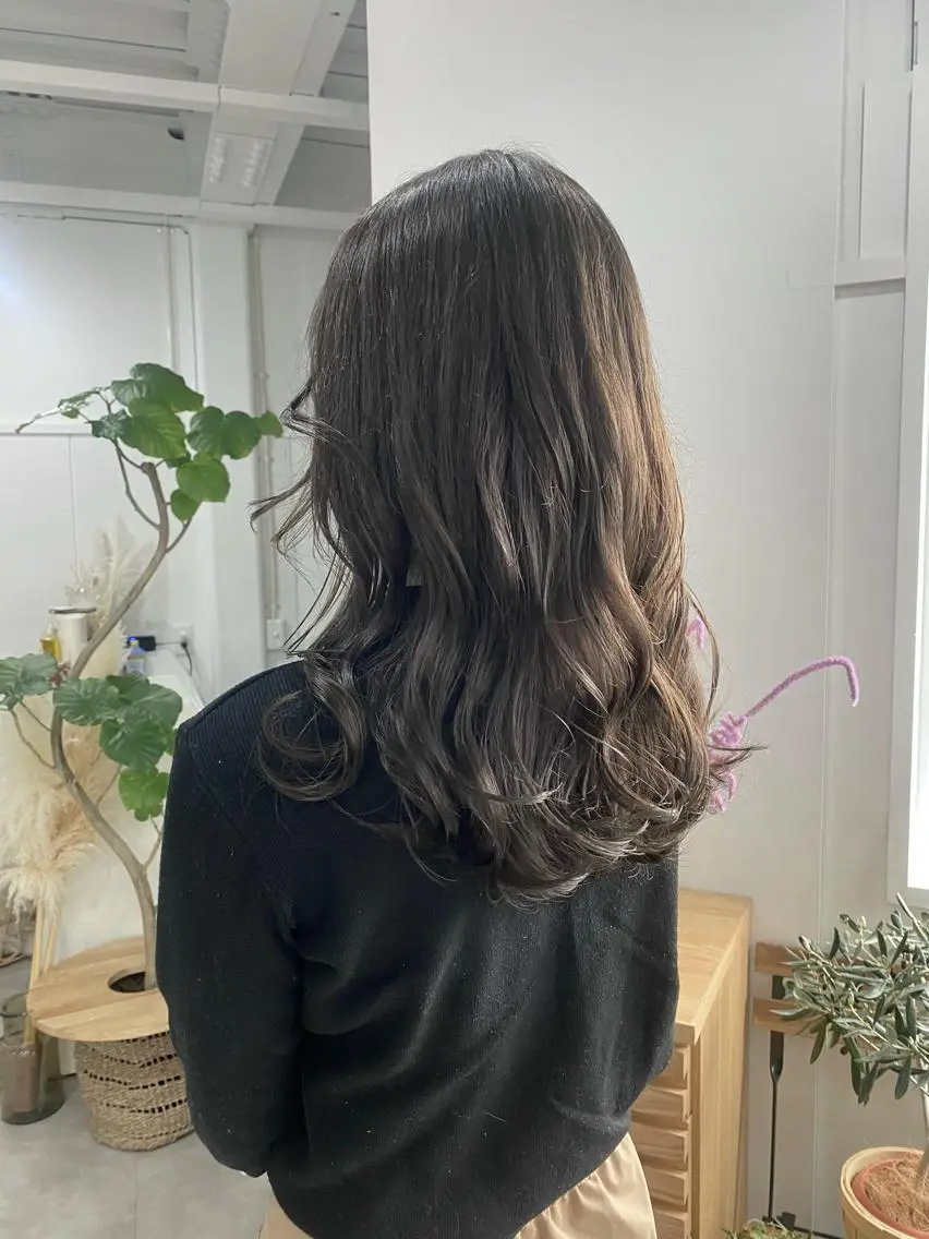 ロング カラー ヘアアレンジ ひなの .のその他イメージ