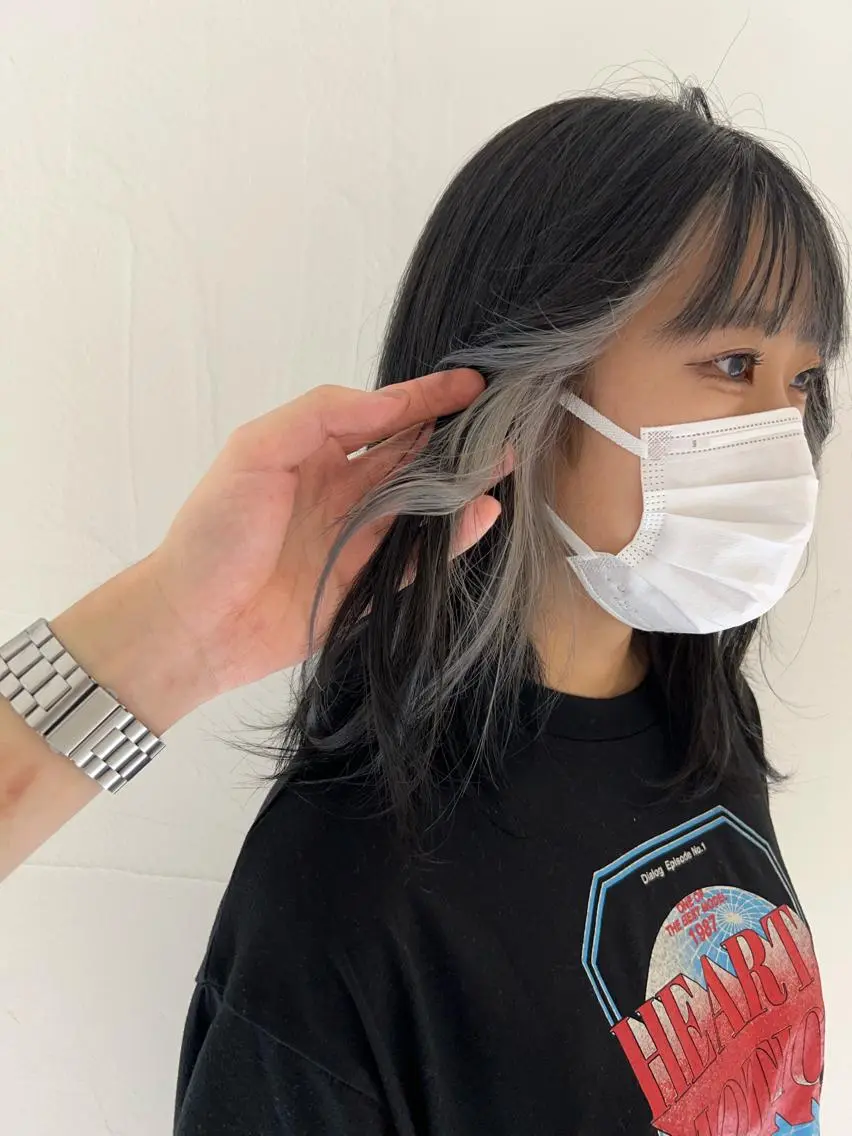 セミロング カラー 柳澤 和也のヘアスタイル