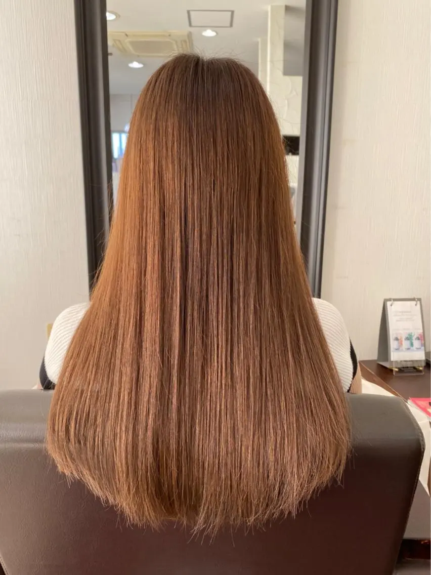 ロング カラー 阿久津 泰幸のヘアスタイル