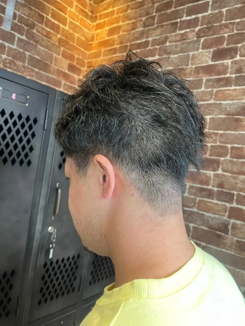 ショート カラー パーマ ヘアアレンジ メンズ キッズ ネイル マツエク・マツパ アイブロウ メンズブリーチ メンズハイライト メンズインナーカラー メンズ韓国風 ブリーチ 久木原 ゆりのヘアスタイル