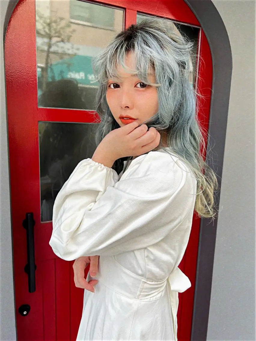 ロング 安田 未来のヘアスタイル