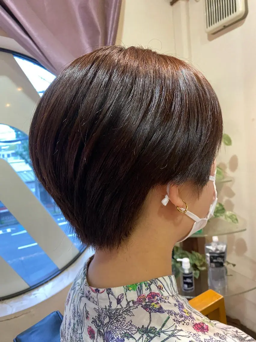 ショート 横野 朱音のヘアスタイル