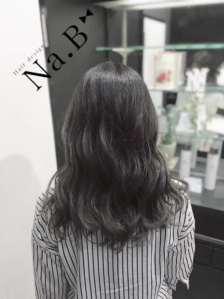 セミロング カラー パーマ ヘアアレンジ カット パーマ トリートメント ジユン 지윤のヘアスタイル