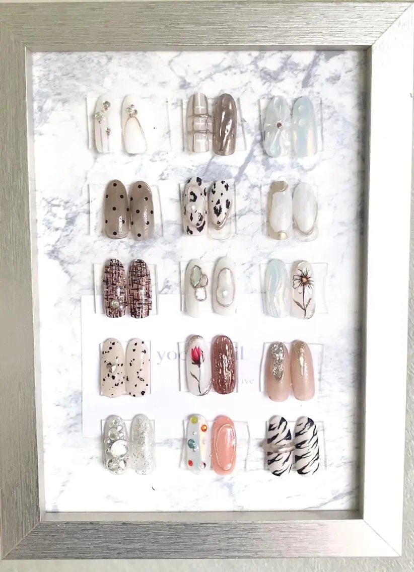 ネイル ハンドネイル フットネイル yochi nailのネイルデザイン