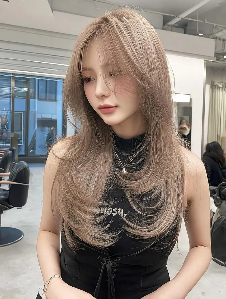 ロング ボブ 髪質改善 韓国風ヘア レイヤーカット 縮毛矯正 カット ヘアカラー トリートメント 橋本 眞穂のヘアスタイル