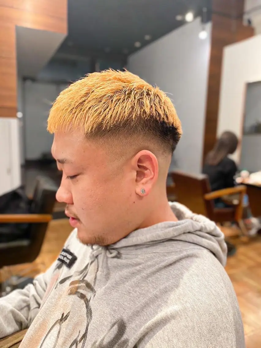 ショート カラー パーマ ヘアアレンジ メンズ キッズ メンズブリーチ フェードカット スキンフェード ブリーチ IRIE⚡️メンズ/ パーマ⚡️北川聖也のヘアスタイル