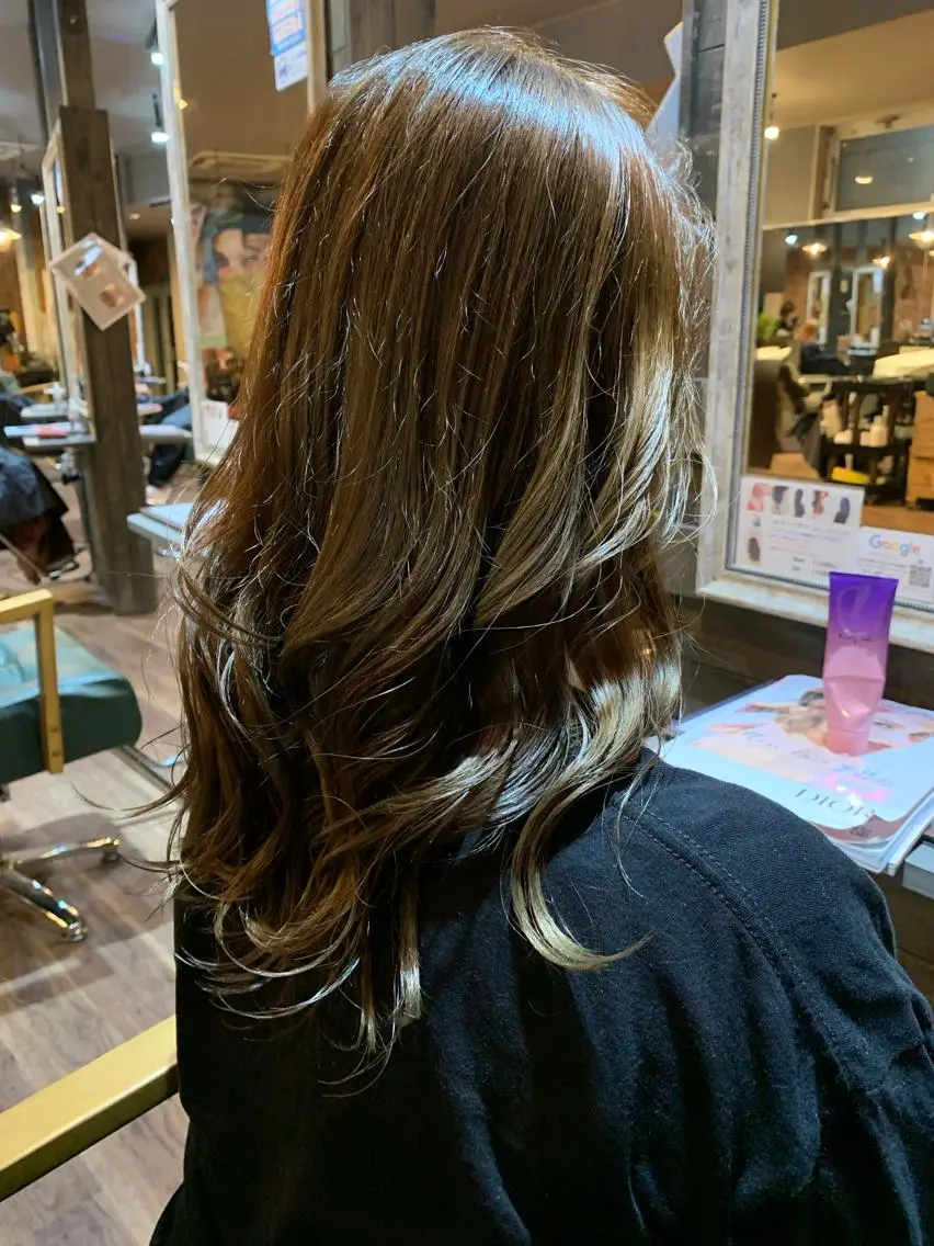 ロング カラー ヘアカラー トリートメント 河村 健太のヘアスタイル