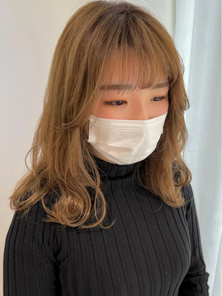 セミロング カラー カット ヘアカラー トリートメント IVY villa Suzu.のヘアスタイル