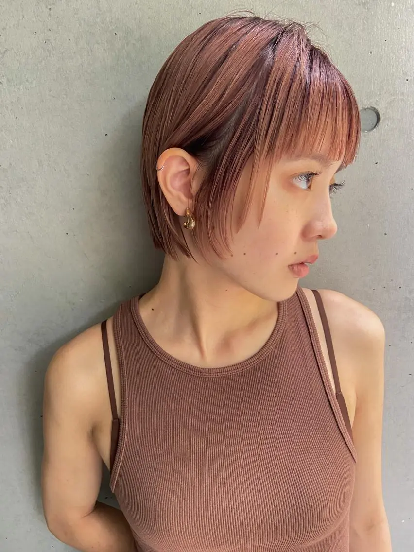 ミディアム カラー ショートボブ ボブ ヘアカラー トリートメント 岡本康平/ボブ/ブリ ーチ/酸性ストレートのヘアスタイル