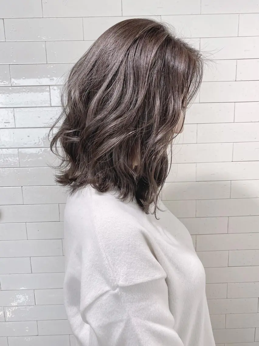 ミディアム カラー パーマ ヘアアレンジ アッシュ バレイヤージュ ブリーチ ケアブリーチ 透明感カラー ヘアカラー トリートメント バレイヤージュ 藤沢 髪質改善 竹内ケンゴのヘアスタイル