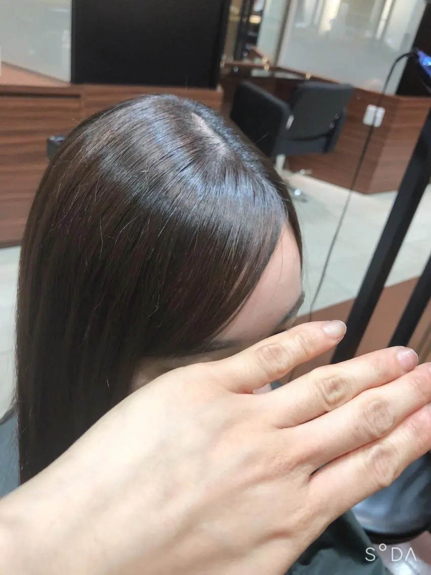 ミディアム 髙田 千華 髪質改善ストレートのヘアスタイル