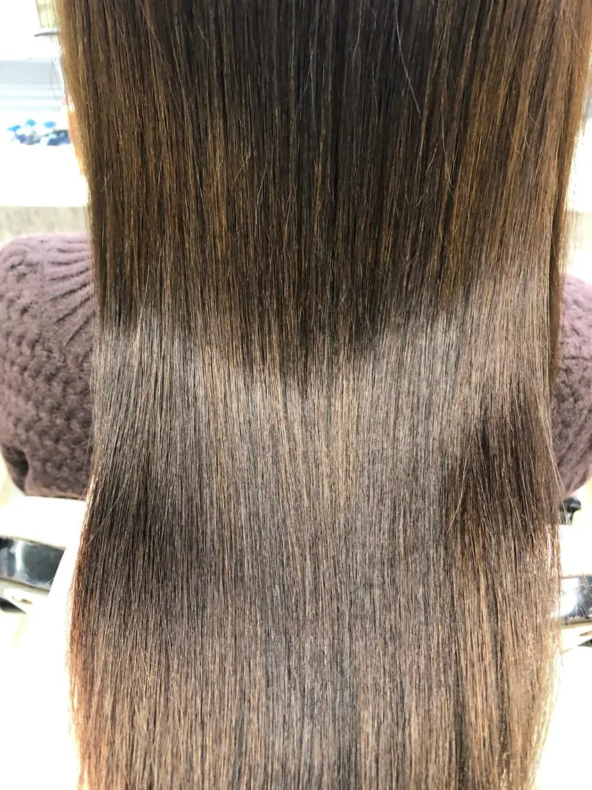 セミロング 縮毛矯正 リラクゼーション ヘナサロンのヘアスタイル