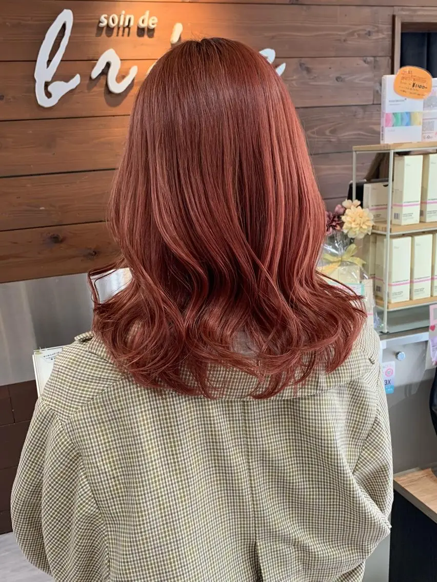 ミディアム カット ヘアカラー レイヤー/艶髪カラー 森本くるみのヘアスタイル