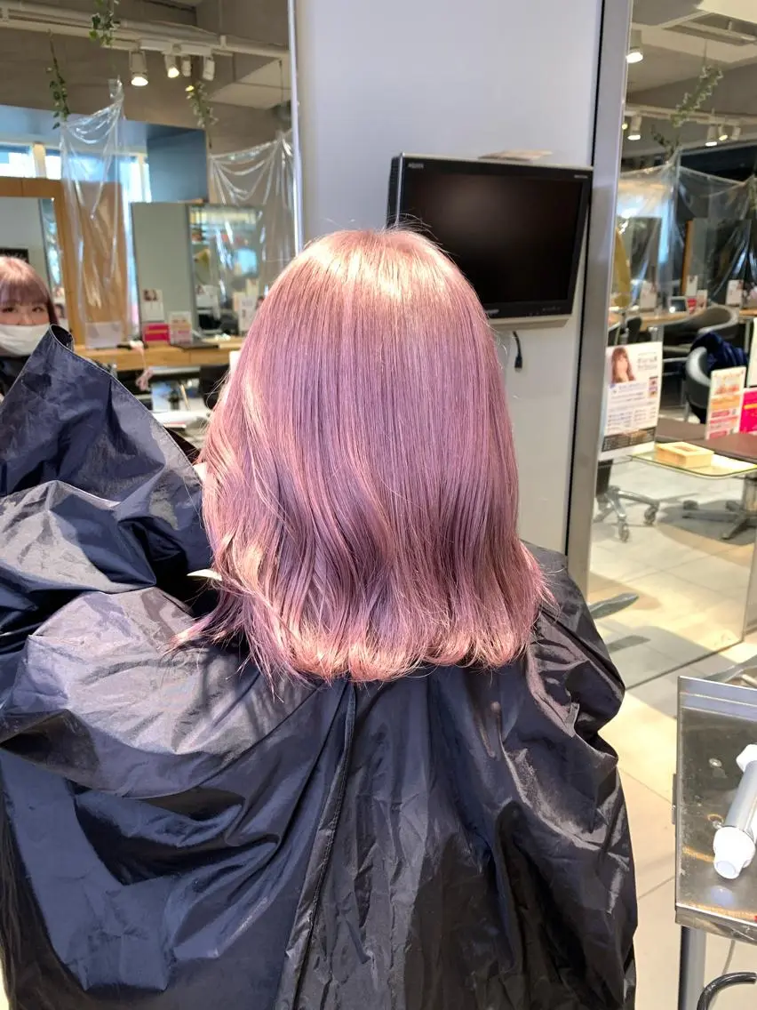 ミディアム カラー パーマ ヘアアレンジ メンズ キッズ ネイル マツエク・マツパ 酸性ストレート 髪質改善大槻勇樹のヘアスタイル