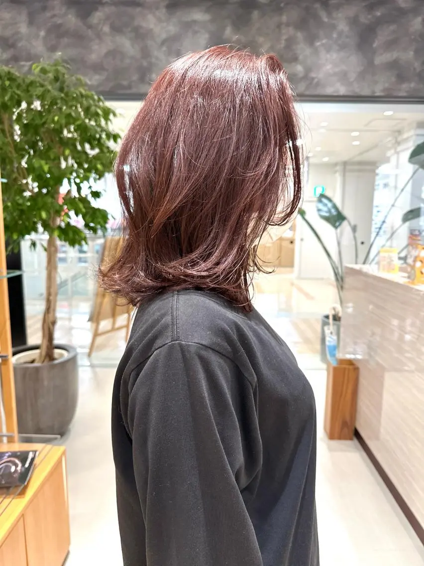 ミディアム カラー ブラウンカラー ピンクカラー ピンクブラウン NAKAHARA TSUKUSHIのヘアスタイル