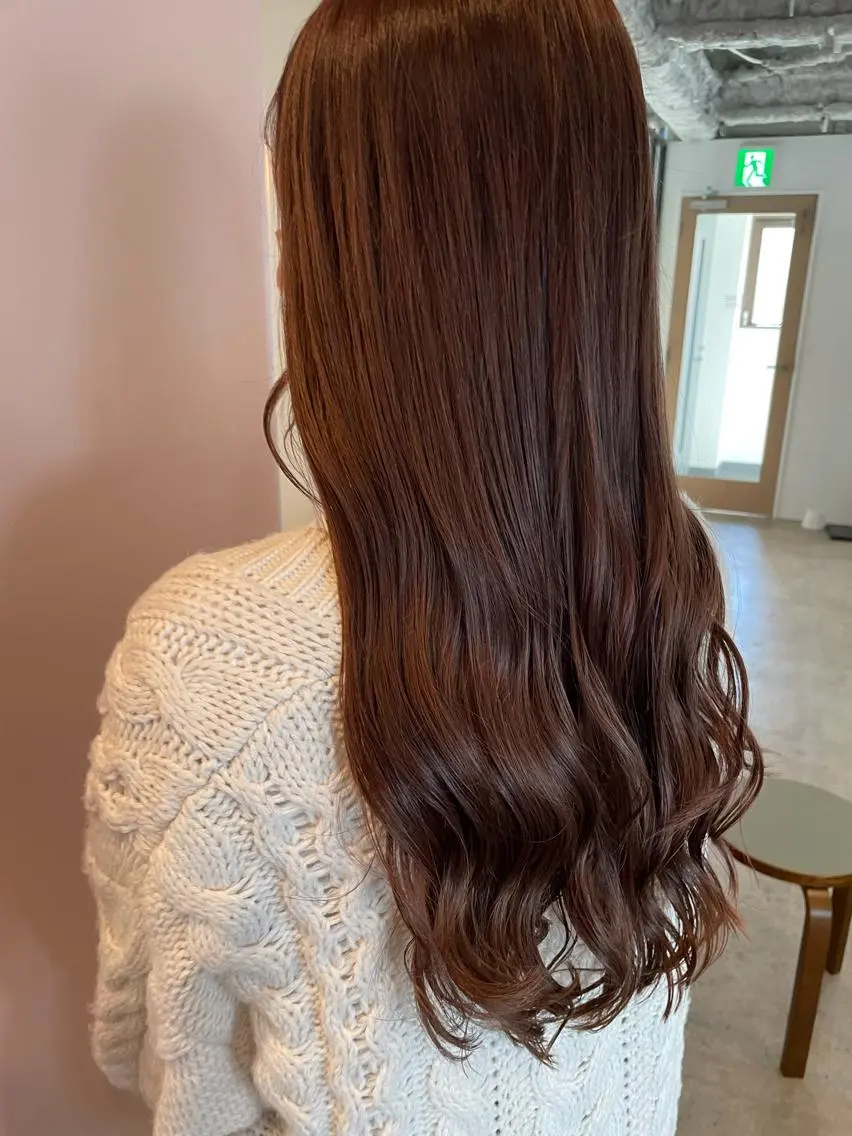 ロング カラー ヘアアレンジ ブラウンカラー ピンクカラー ピンクブラウン REONA🪽✨薬院 レイヤーカット🫧のヘアスタイル