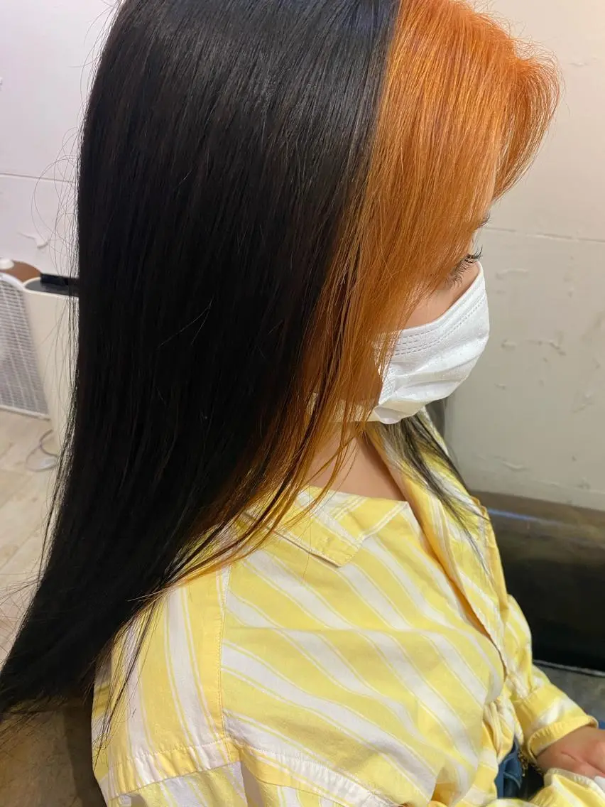 ロング カラー オレンジ 才門 真菜のヘアスタイル