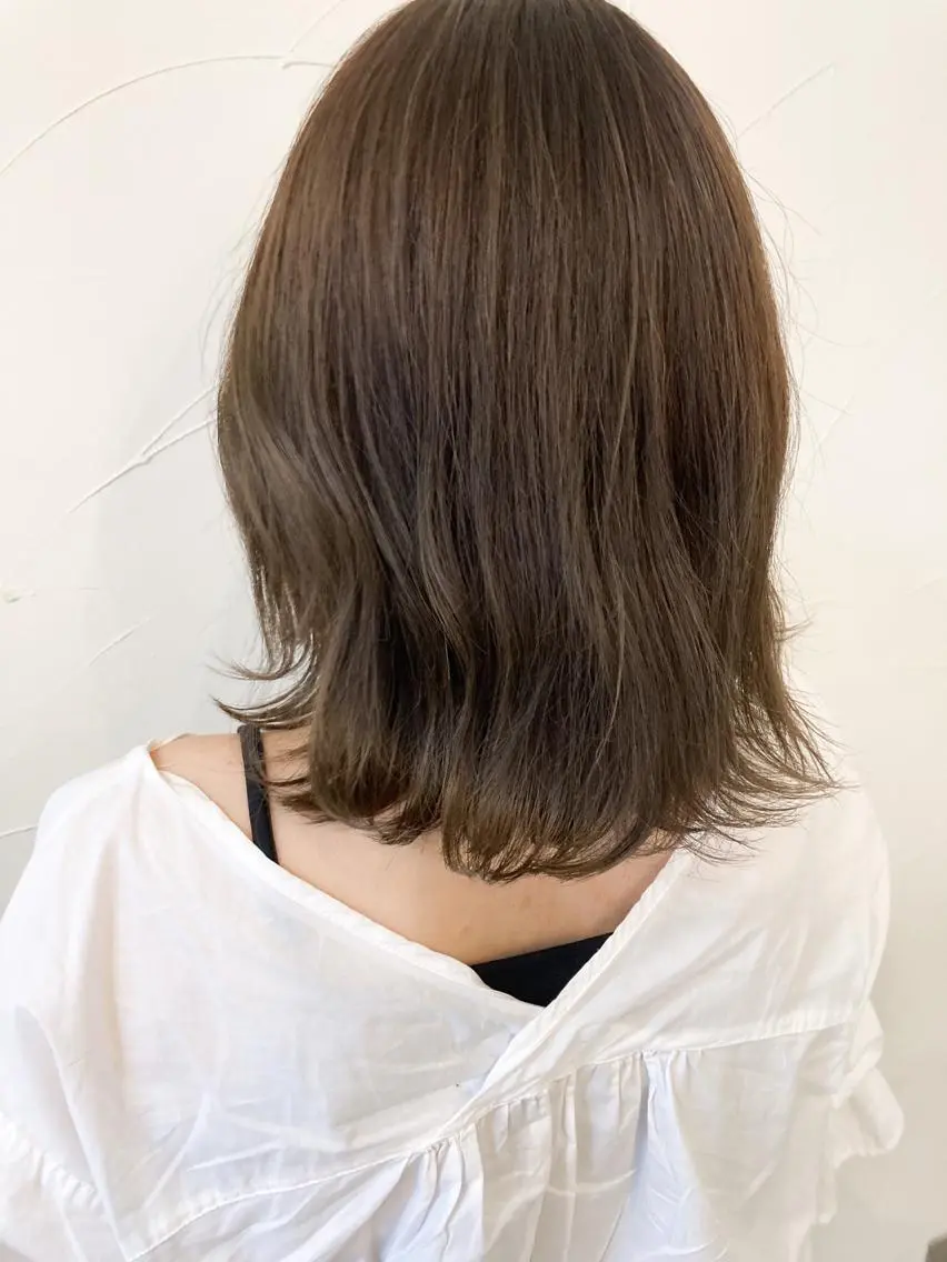 ミディアム カラー ブリーチ ヘアカラー トリートメント 樋野 亮のヘアスタイル