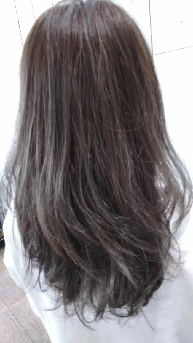 カラー ブルーカラー ブルーバイオレット イルミナカラー バイオレットカラー hase _のヘアスタイル