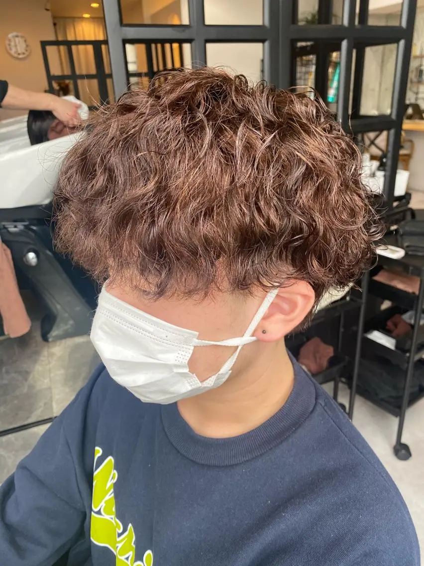 パーマ メンズ カット パーマ トリートメント 似合う髪型見つけます AYAKAのヘアスタイル