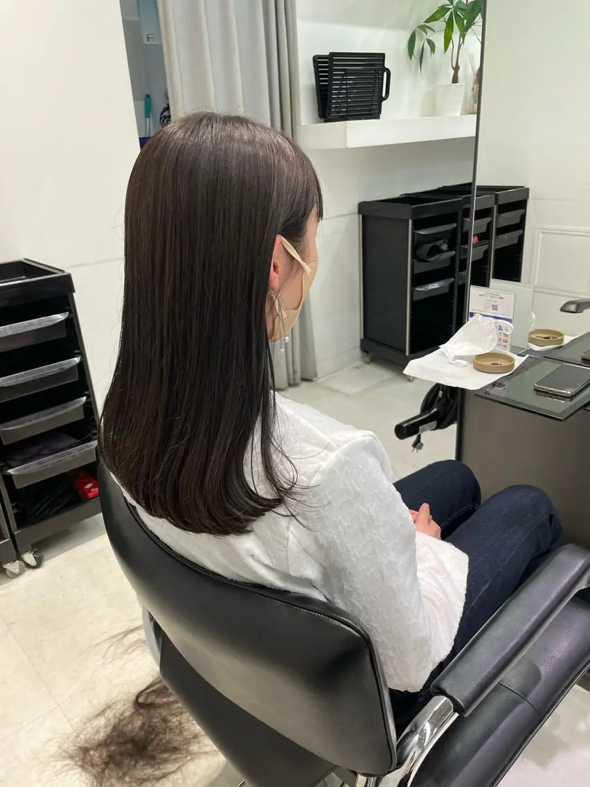 セミロング カラー キッズ カット ヘアカラー トリートメント オトナヘア🌸 harukaのヘアスタイル