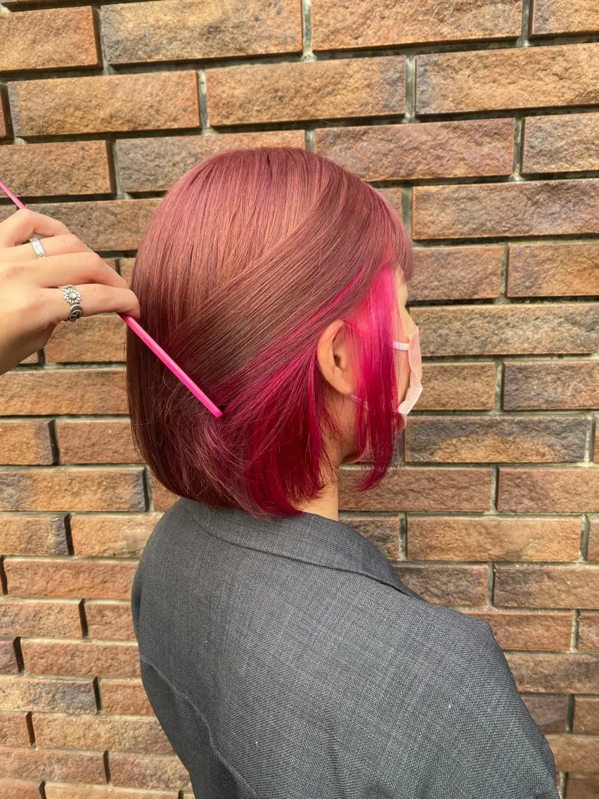 ミディアム カラー カット ヘアカラー トリートメント 優菜🎀メンズパーマ /ハイトーンカラーのヘアスタイル
