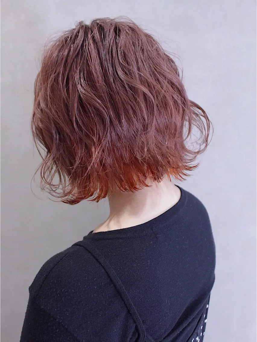 ショート カラー ヘアアレンジ オレンジ レッドカラー lani ブリーチ /ダブルカラーのヘアスタイル