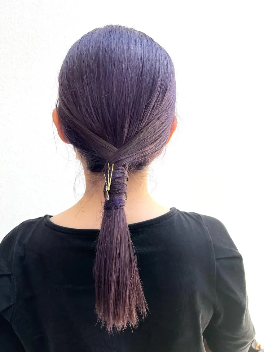 セミロング カラー ヘアアレンジ パープルカラー 「sumi」 AMIのヘアスタイル
