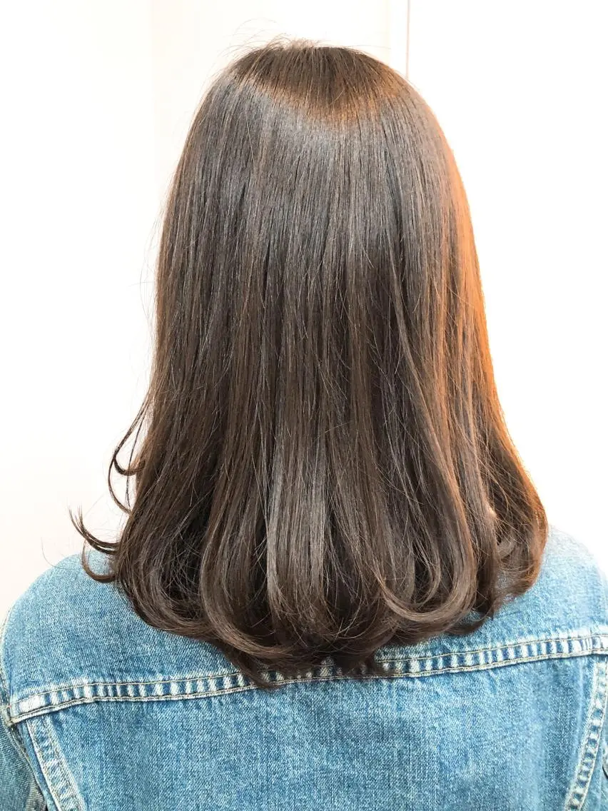 セミロング レイヤーカット ローレイヤー レイヤーカット🎀 kanaのヘアスタイル