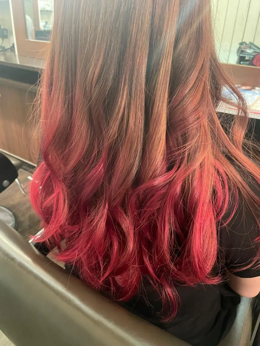 カラー ピンクカラー 畠山 真由佳のヘアスタイル