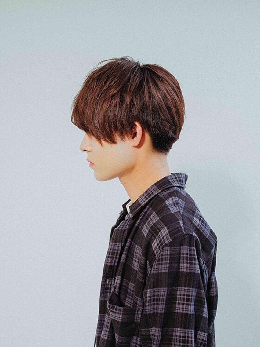 ショート メンズ アップバング コンマヘア フェードカット マッシュ スキンフェード トップスタイリスト ✨KIRIKA中野✨のヘアスタイル