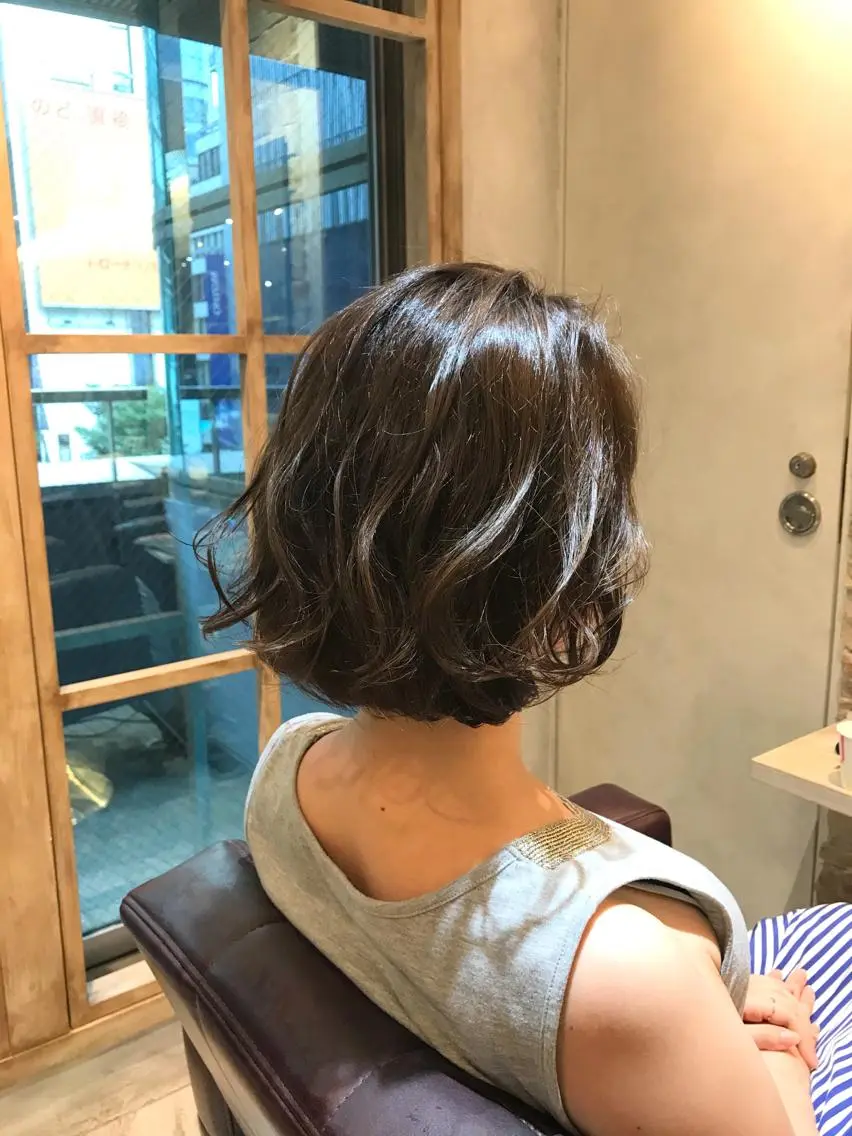 ショート カラー グレージュ ハイライトカラー ハイライト 髪質改善・艶髪特化 木村侑平のヘアスタイル