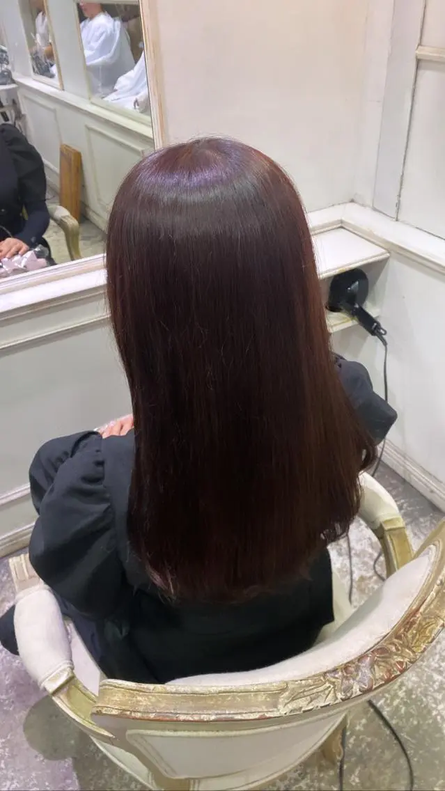 セミロング 美髪矯正 透明感 カラー⭐️ユウキのヘアスタイル