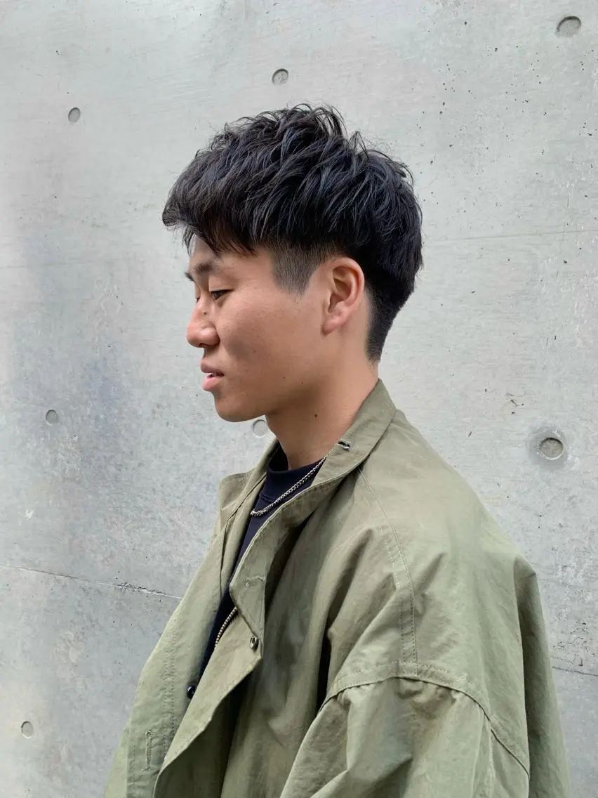 ショート カラー パーマ メンズ メンズパーマ ツーブロック ショートヘア カット パーマ 明治神宮前 NANAMIのヘアスタイル