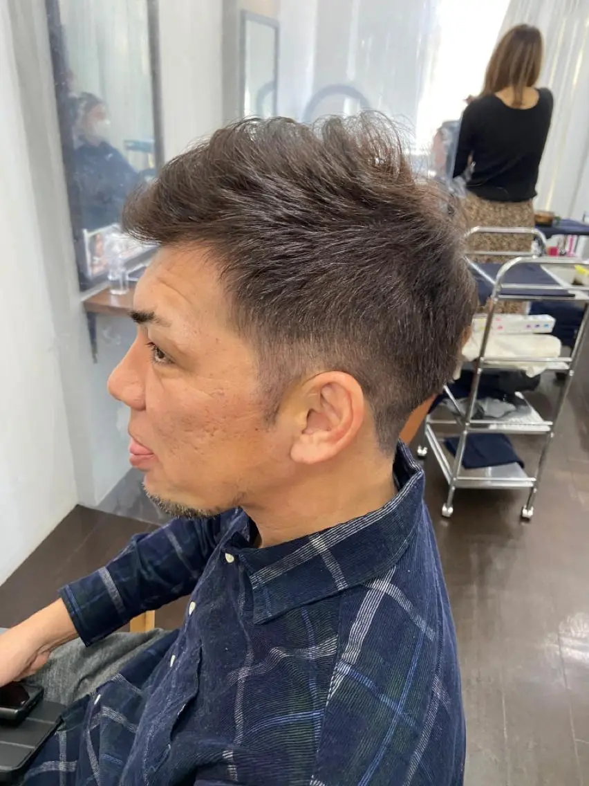 ミディアム カラー パーマ ヘアアレンジ メンズ キッズ ネイル マツエク・マツパ アイブロウ モヒカン マッシュ 学生(メンズ向け) ソフトモヒカン メンズアイブロウ 久木原 ゆりのヘアスタイル