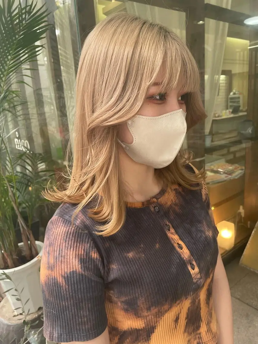 セミロング サイドバング カット ヘアカラー トリートメント 安田 蓮のヘアスタイル