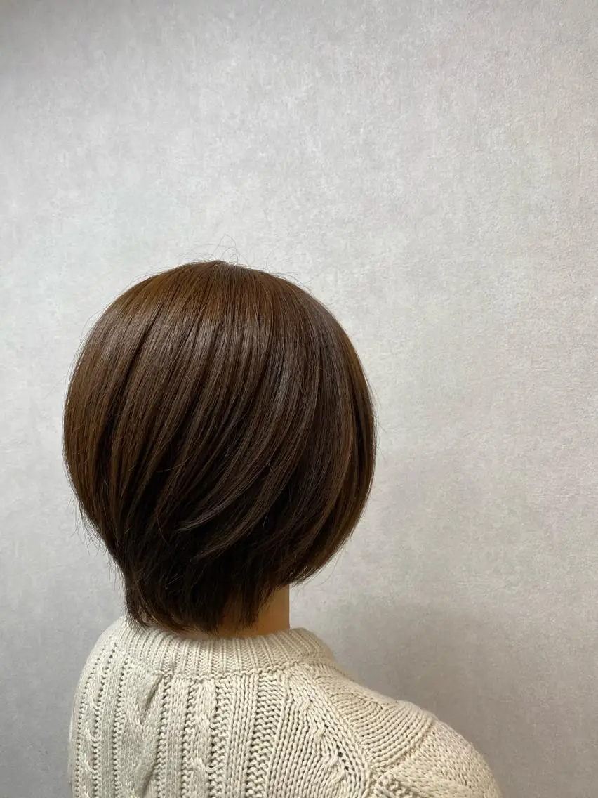 ショート カラー tocca 💜石田愛結💜のヘアスタイル