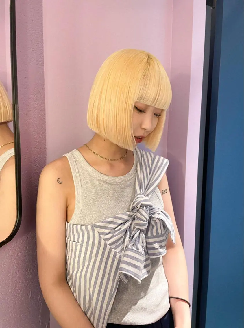 ショート カラー ヘアアレンジ カット ヘアカラー トリートメント 🎀透明感カラー 韓国ヘア🎀mahoのヘアスタイル