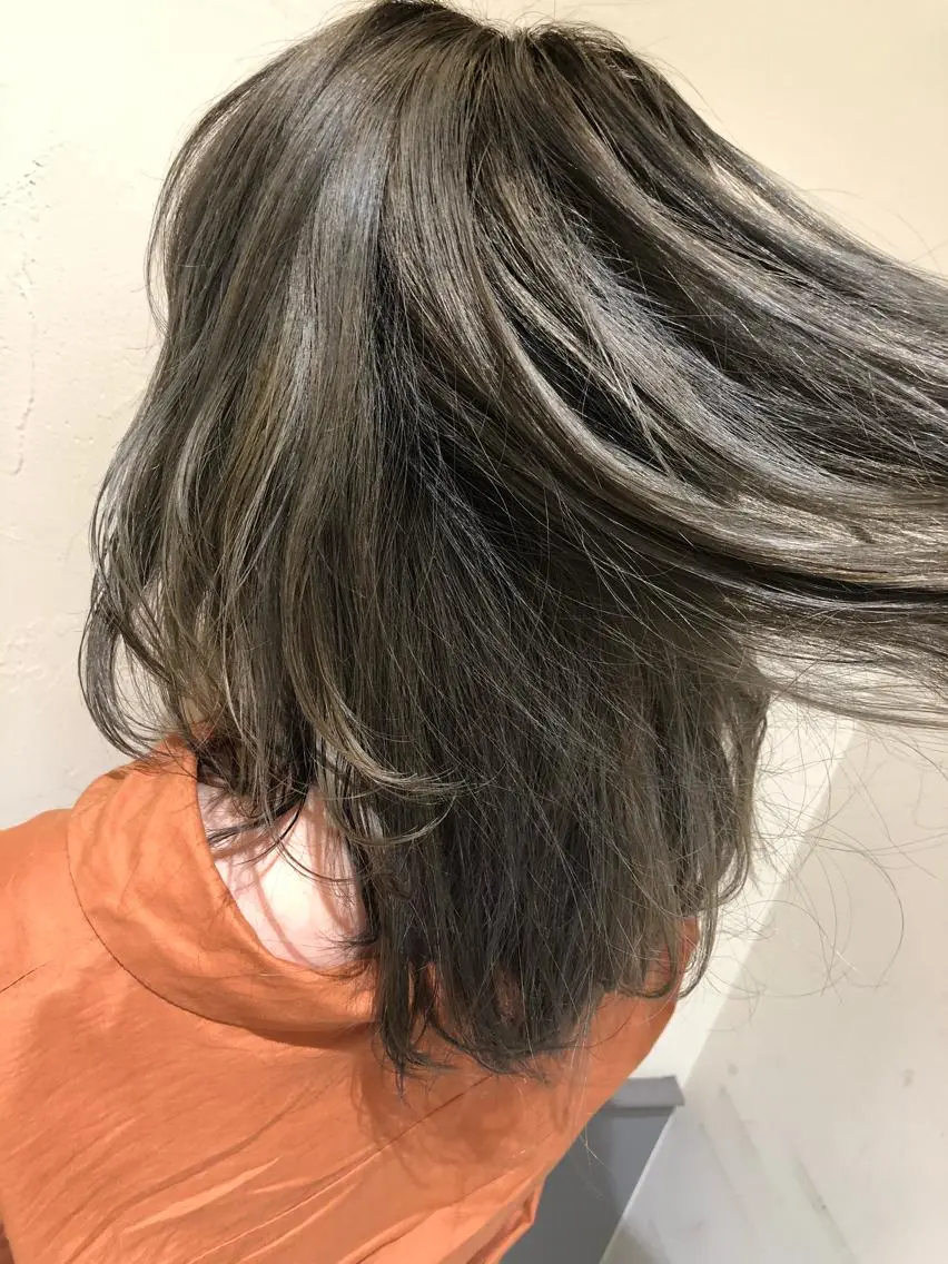 ミディアム カラー パーマ ヘアアレンジ ブリーチ ケアブリーチ ケアカラー 透明感カラー グラデーションカラー 【ツヤ髪美容師】 ツダケイスケのヘアスタイル