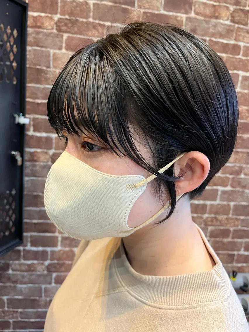 ショート カラー パーマ ヘアアレンジ メンズ キッズ ネイル マツエク・マツパ アイブロウ 久木原 ゆりのヘアスタイル