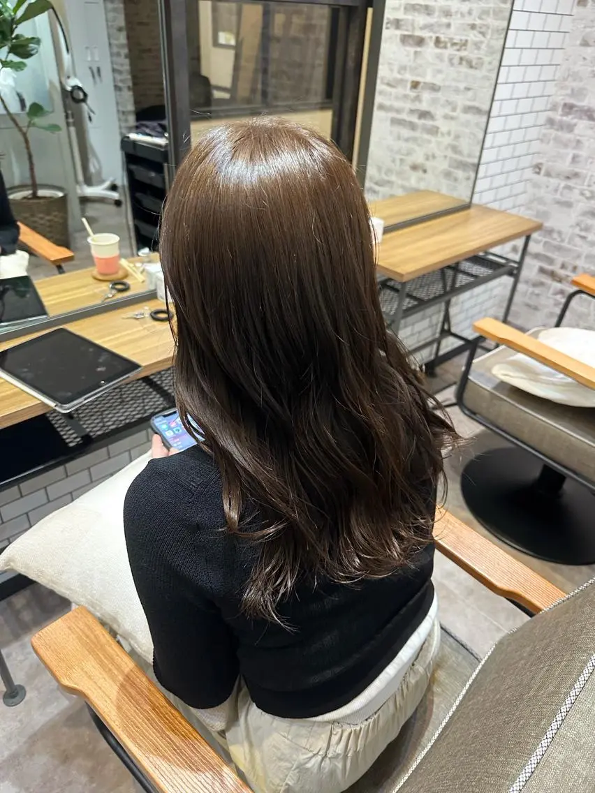 ロング カラー バレイヤージュ ベージュカラー ブリーチ ショコラベージュ 透明感カラー Sara newi 🎀透明感🎀のヘアスタイル