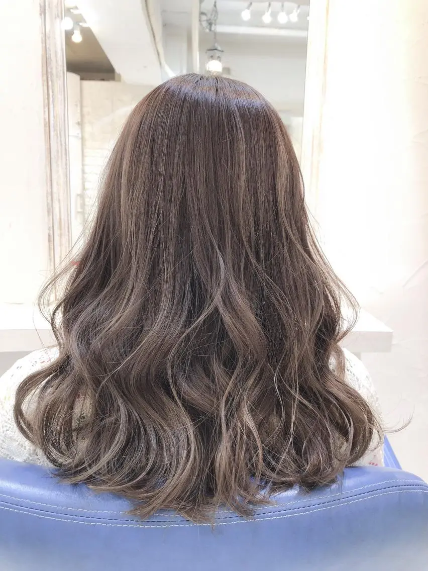 セミロング ヘアカラー メンズパーマ/ エクステ🌞セナのヘアスタイル