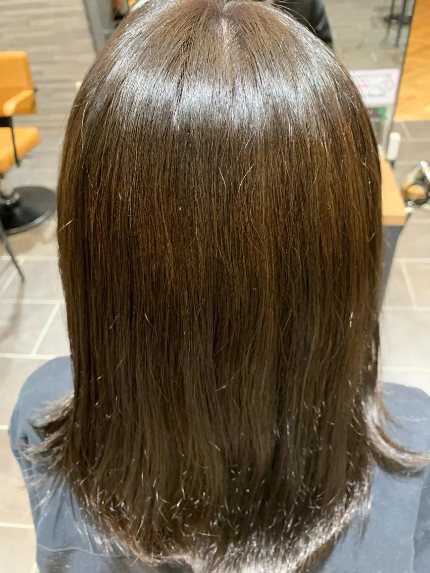 ミディアム カラー ベージュカラー オリーブベージュ Gain Nanamiのエステ・リラクイメージ